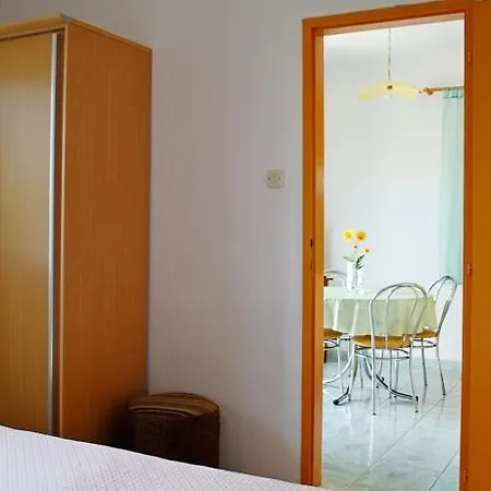 Ana Apartamento